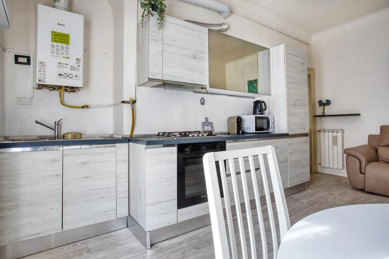 밀라노 Joivy Chic 1 Bed Flat 아파트